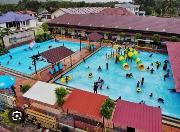 Asfa D Village - Resort - Homestay - Family Room Kemasik Exterior photo
